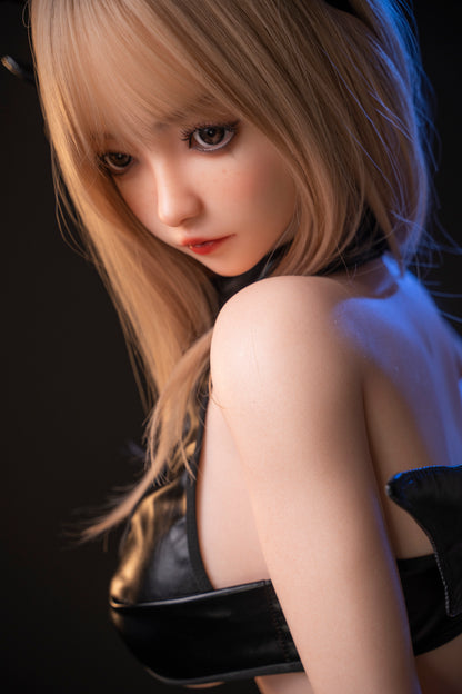 Model Yuki